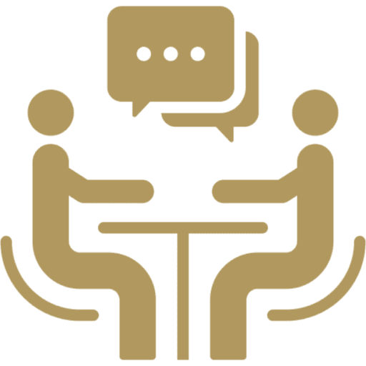 Two figures talking with speech bubble